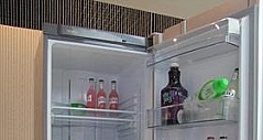 美的凡帝罗意式三门冰箱尽显高尚生活品味