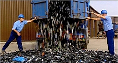 我国每年废弃手机约1亿部 回收率不到1%