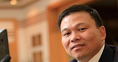 奥克斯郑坚江获2014年度最具领导力企业家