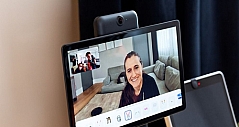 传Facebook拟为电视机开发摄像头：可视频聊天