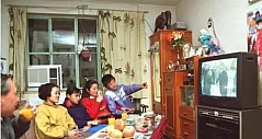 三十年前 中国普通家庭买一台彩电有多难？