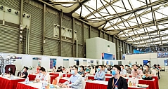 中国智慧显示全域商业化峰会：每个挑战都是机遇